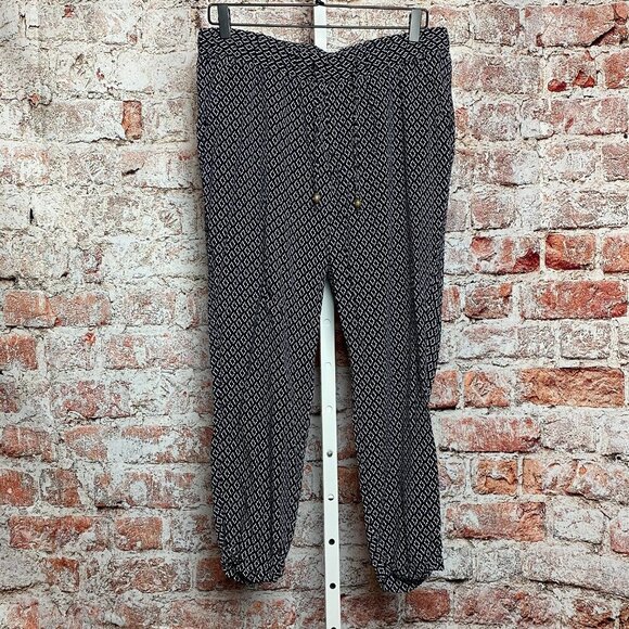 Old Navy Pants - 💙5/$15 Old Navy Women's Loose Fit Dress Pant Medium